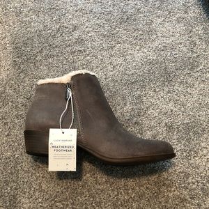 Lucky brand Basel shearling booties NWT size 10
